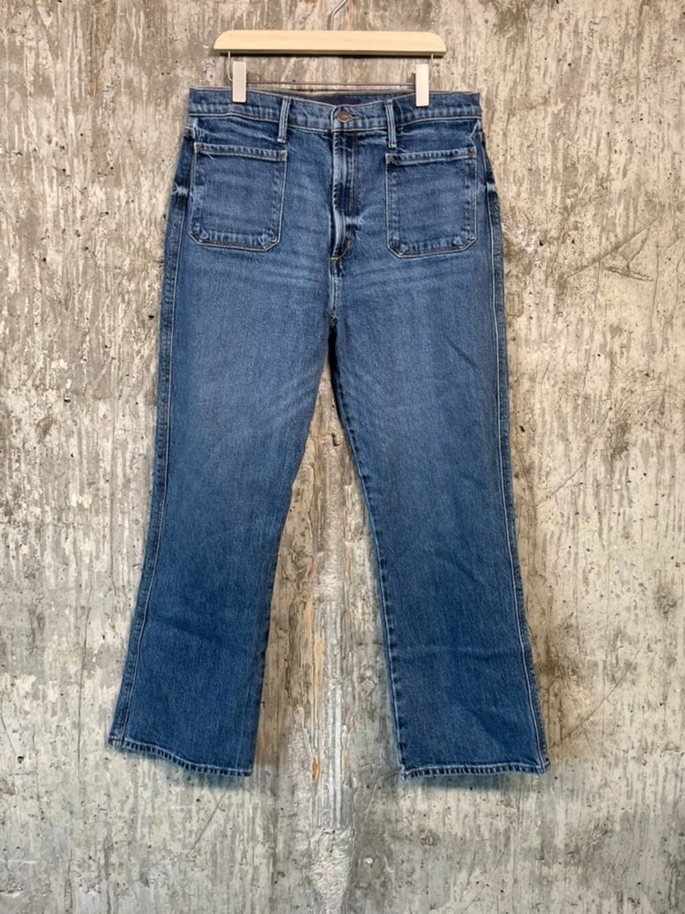 JOE'S JEANS Women's High-Rise Jeans Size 31 in Medium Wash